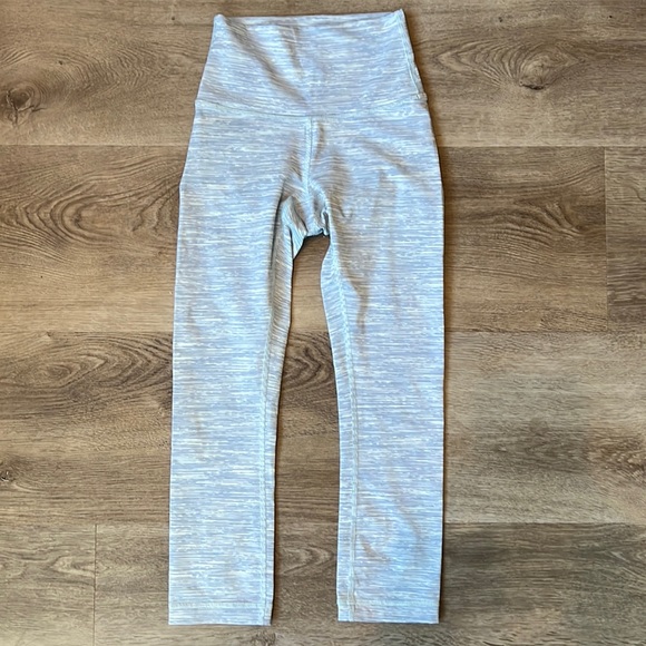 lululemon athletica Pants - Lululemon Wunder Under Crop 21”